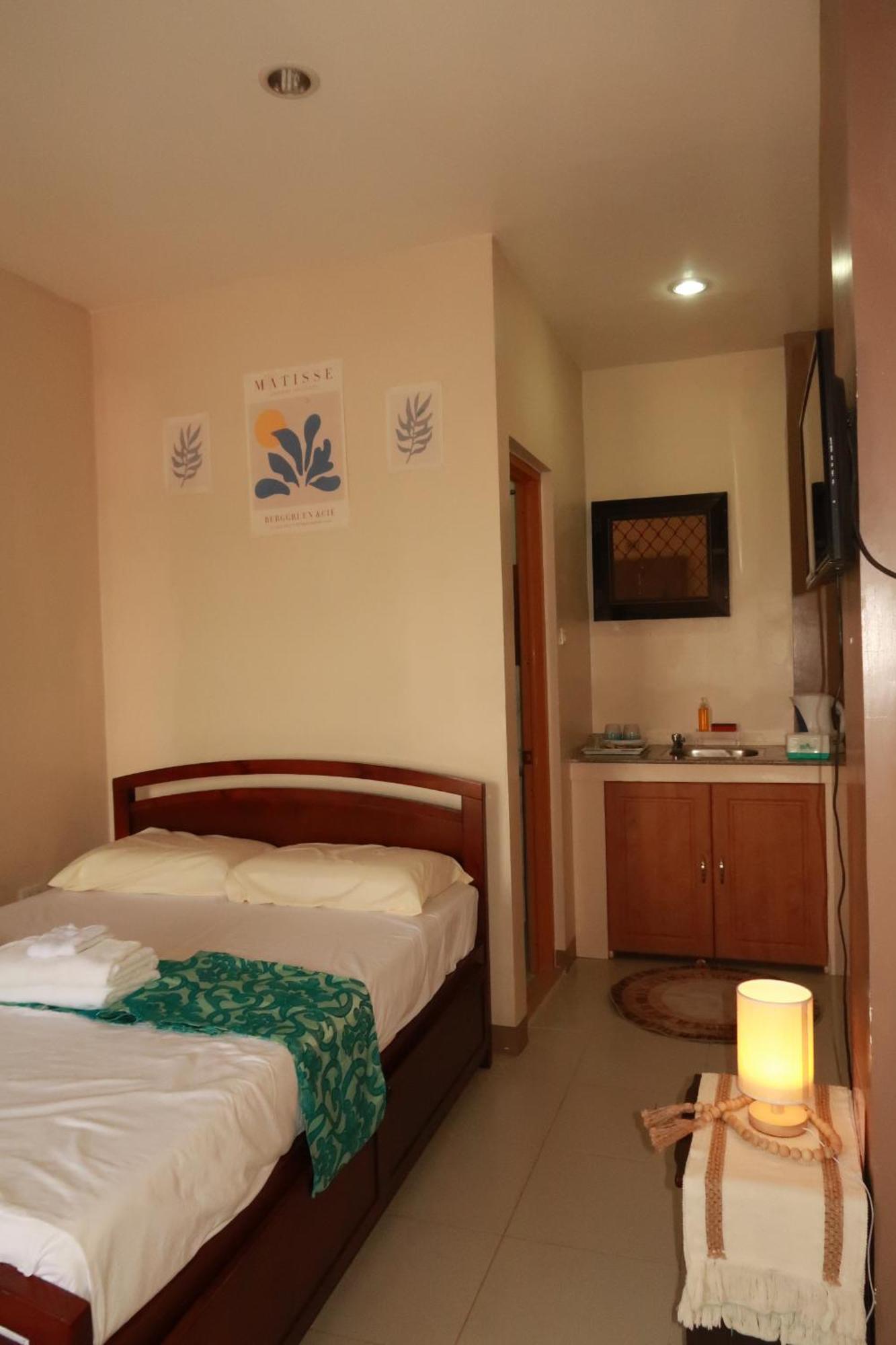 Jo-Cris Apartelle Lapu-Lapu City Exterior foto
